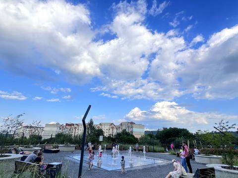 комерційна за адресою Бігова вул., 17