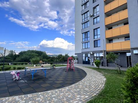 комерційна за адресою Бігова вул., 17
