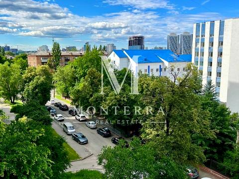 квартира за адресою Стадіонна вул., 13
