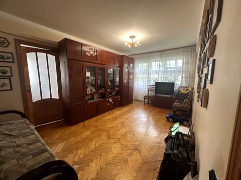 квартира за адресою Степана Бандери просп., 98