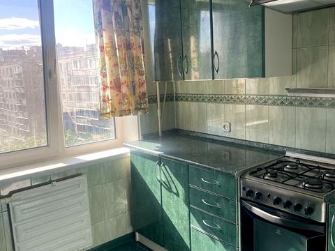 квартира за адресою Академіка Булаховського вул., 30