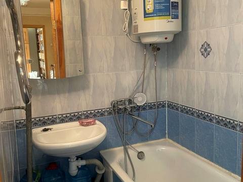 квартира за адресою Академіка Булаховського вул., 30