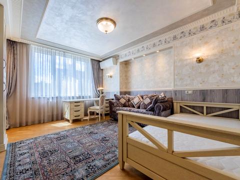 квартира за адресою Київ, Анни Ахматової вул., 30