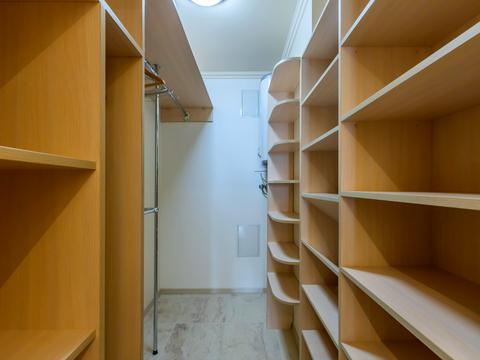 квартира за адресою Київ, Анни Ахматової вул., 30