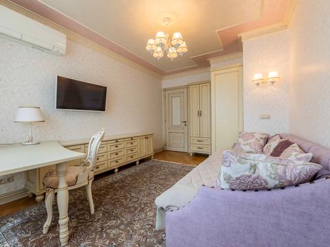 квартира за адресою Київ, Анни Ахматової вул., 30