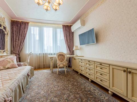 квартира за адресою Київ, Анни Ахматової вул., 30