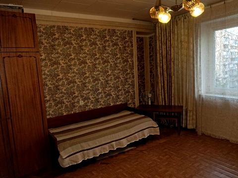 квартира за адресою Романа Шухевича просп. (Генерала Ватутіна), 30