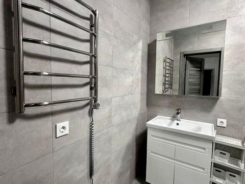 квартира за адресою Ревуцького вул., 40-Б