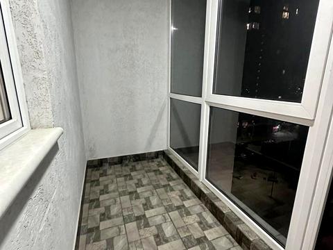 квартира за адресою Ревуцького вул., 40-Б