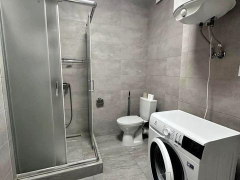 квартира за адресою Ревуцького вул., 40-Б