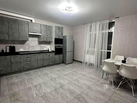 квартира за адресою Ревуцького вул., 40-Б
