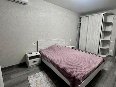 квартира за адресою Ревуцького вул., 40-Б