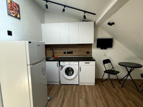 квартира за адресою Бишівська вул., 7
