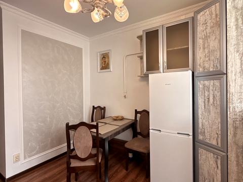 квартира за адресою Височана вул., 18 к1