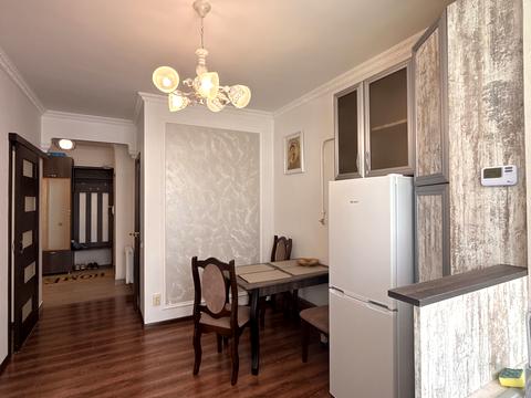 квартира за адресою Височана вул., 18 к1