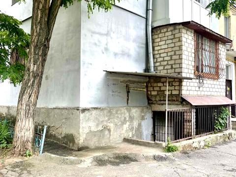 квартира за адресою Водопровідна вул., 15