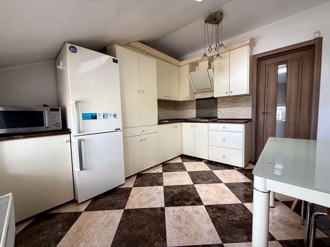 квартира за адресою Степана Бандери вул., 37