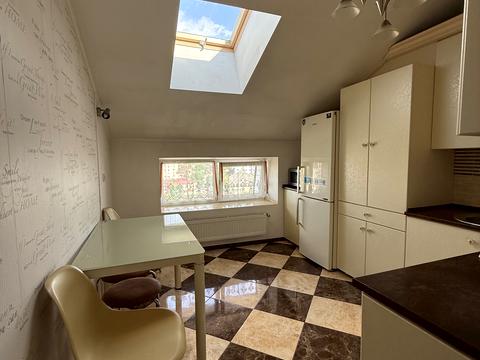 квартира за адресою Степана Бандери вул., 37