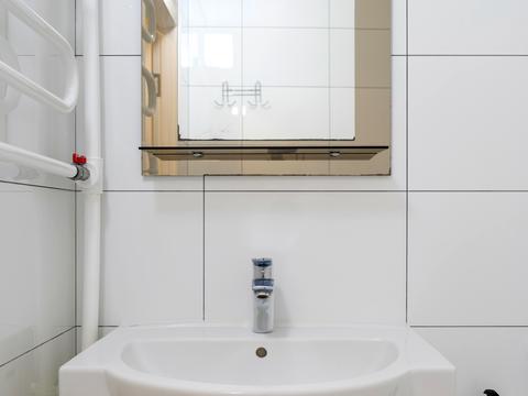 квартира за адресою Автозаводська вул., 61