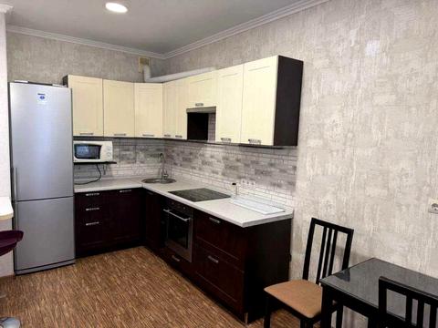 квартира по адресу Драгоманова ул., 2-А
