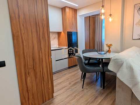 квартира по адресу Кловский спуск, 20