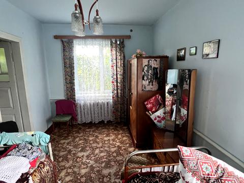 будинок за адресою Центральна, 18