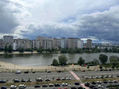 квартира за адресою Київ, Ревуцького вул., 13