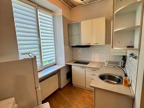 квартира за адресою Білоруська вул., 32