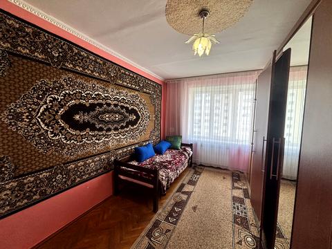квартира за адресою Гната Хоткевича вул., 44а