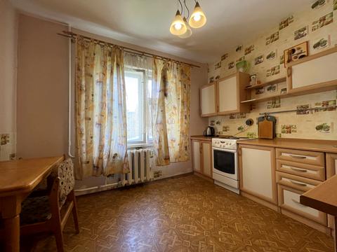 квартира за адресою Лариси Руденко вул., 21-А