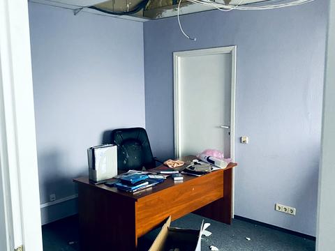 комерційна за адресою Вацлава Гавела бульв. (Івана Лепсе), 16 а