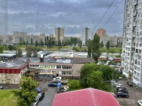 квартира по адресу Амвросия Бучмы бульв., 4