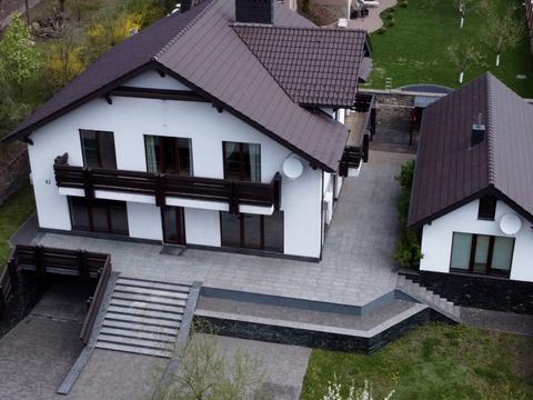 будинок за адресою Лісова вул., 42
