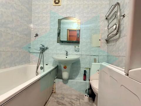 квартира за адресою Менахем-Мендл Шнеєрсона вул. (Мініна), 11
