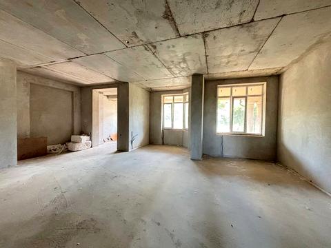 комерційна за адресою Щаслива вул., 38
