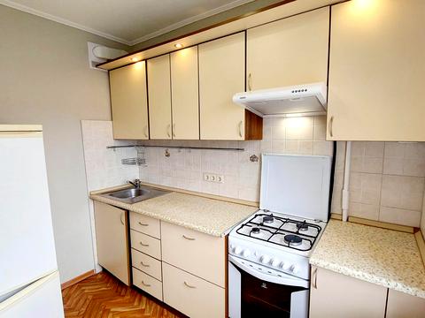 квартира по адресу Червоной Калины просп. (Владимира Маяковского), 8-А