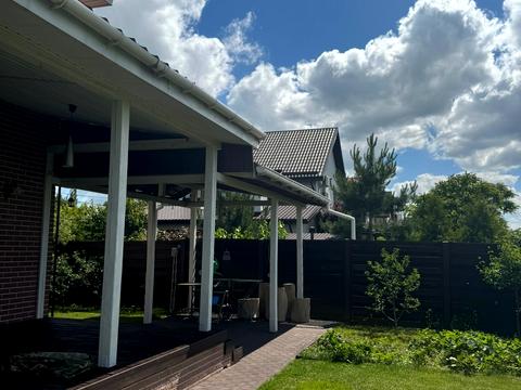будинок за адресою с. Безуглівка, Лебедина вул., 20