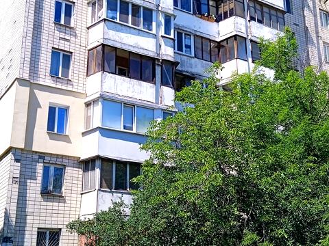 квартира за адресою Автозаводська вул., 5