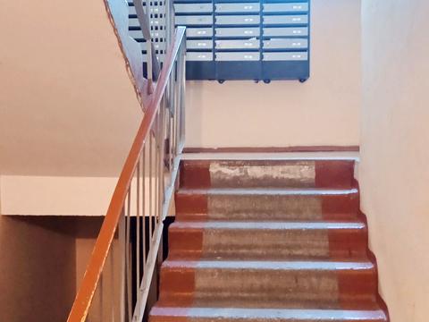 квартира за адресою Автозаводська вул., 5