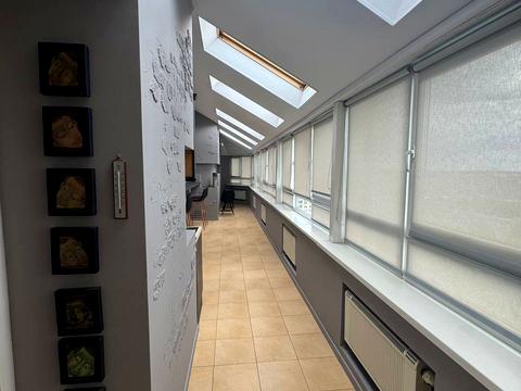 комерційна за адресою Клінічна вул., 23/25