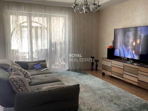 будинок за адресою Богатирська вул.
