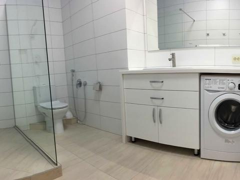 квартира за адресою Дніпро, Дмитра Яворницького просп. (Карла Маркса), 72-Б