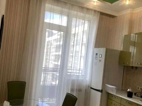 квартира за адресою Перлинна вул., 3