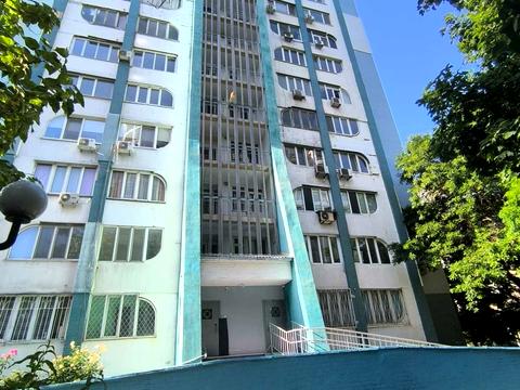 квартира по адресу Итальянский бульв., 1/1