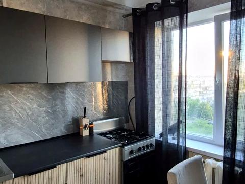 квартира по адресу Амвросия Бучмы бульв., 1