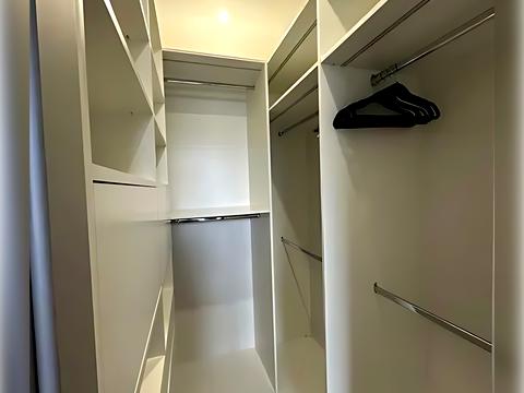 квартира за адресою Джона Маккейна вул. (Івана Кудрі), 7
