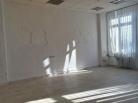 комерційна за адресою Науки просп. (Леніна), 58