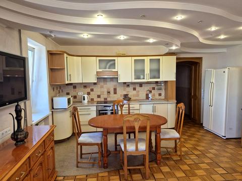 квартира за адресою Університетська вул. (Першотравнева), 3