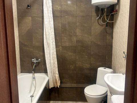 квартира по адресу Ревуцкого ул., 54-Б