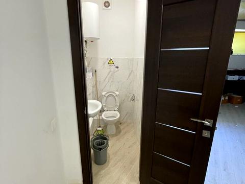 комерційна за адресою Демнянська вул., 30
